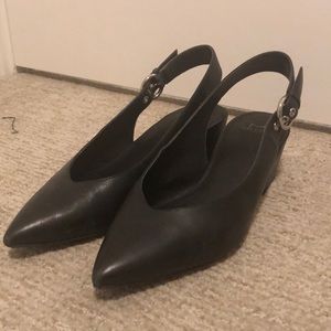 FANCYA POINTY TOE BLOCK HEEL - MARC FISHER